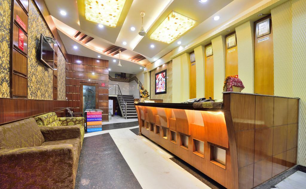Centra Inn Nueva Delhi Exterior foto
