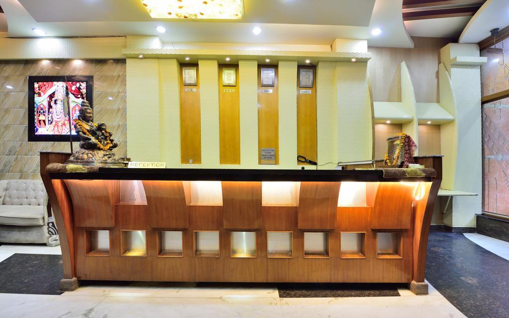 Centra Inn Nueva Delhi Exterior foto